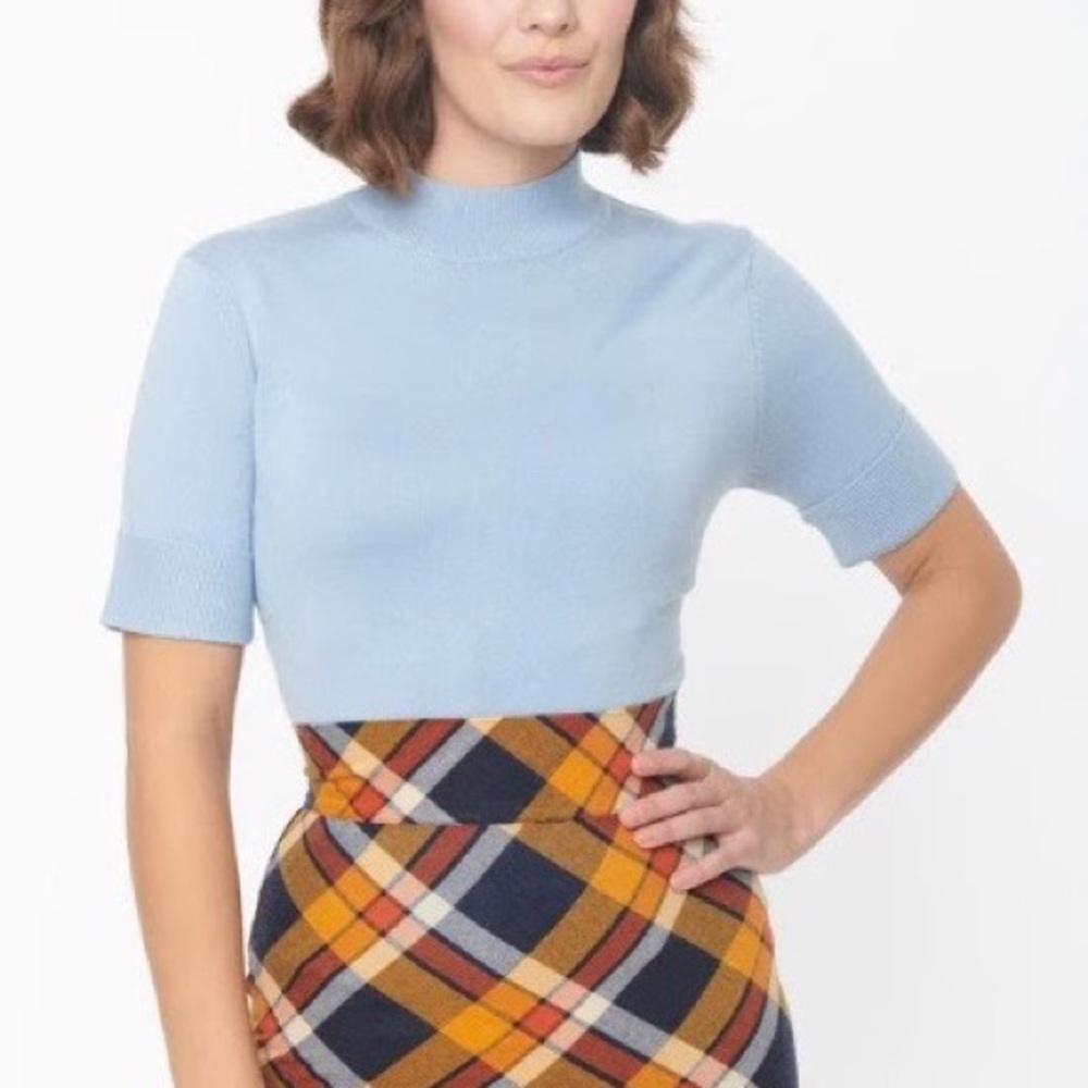 Ellie Mock Neck Top M